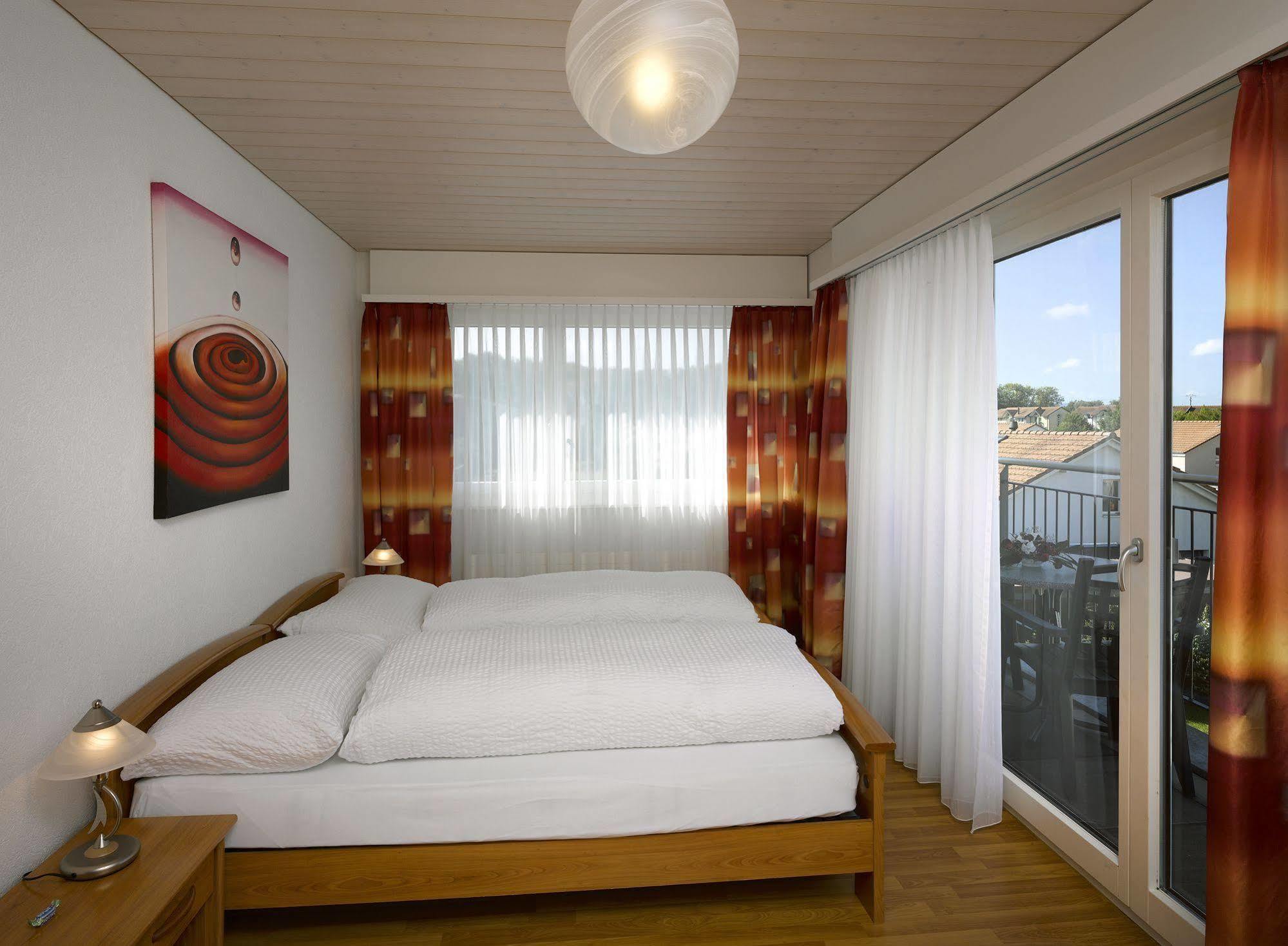 Hotel De La Gare Sugiez Luaran gambar